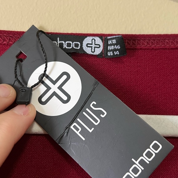 NWT Boohoo Dress - Picture 5 of 5